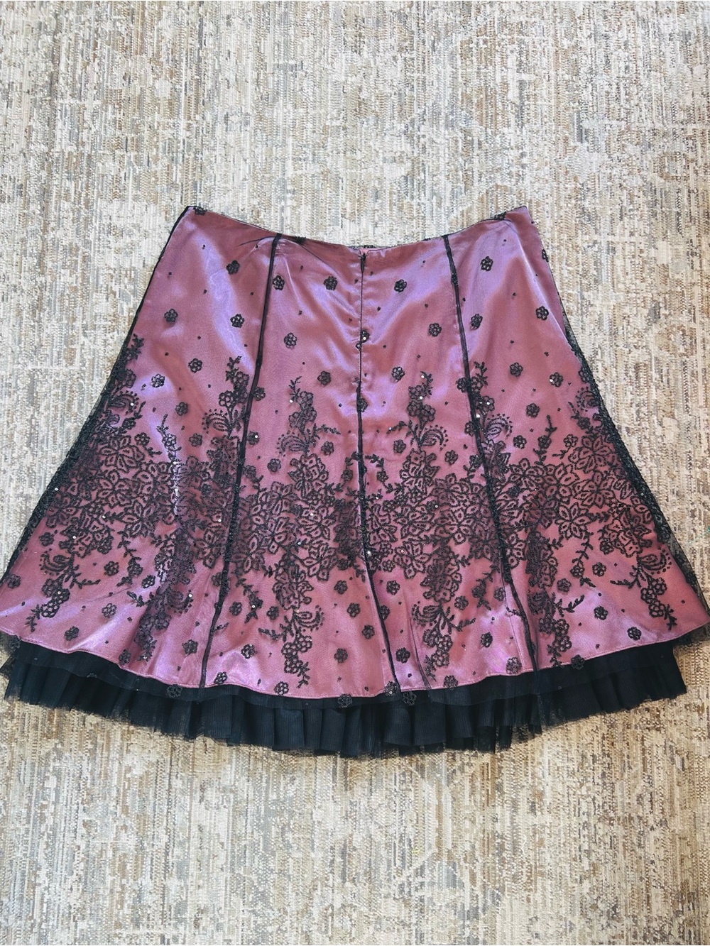 Adrianna Papell Women's Lace-Overlay A-Line Skirt in Mauve - Picture 3 of 4